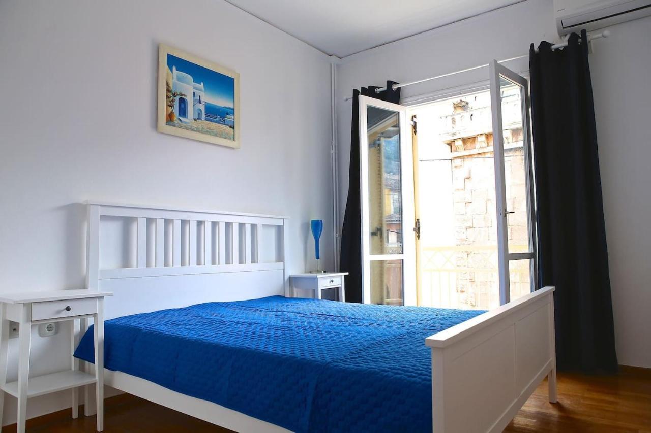 Old Town Apartment Next To Seafront Promenade Nafplio Eksteriør billede